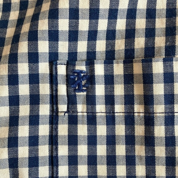 Men’s size small IZOD checkered blue & white Gingham Casual Button Down Shirt - Picture 2 of 16